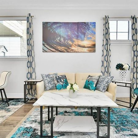 Chic Retreat-Walk To Nrg-Pool Apartment Houston Luaran gambar