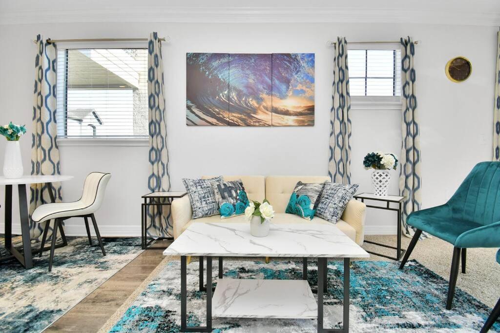 Chic Retreat-Walk To Nrg-Pool Apartment Houston Luaran gambar